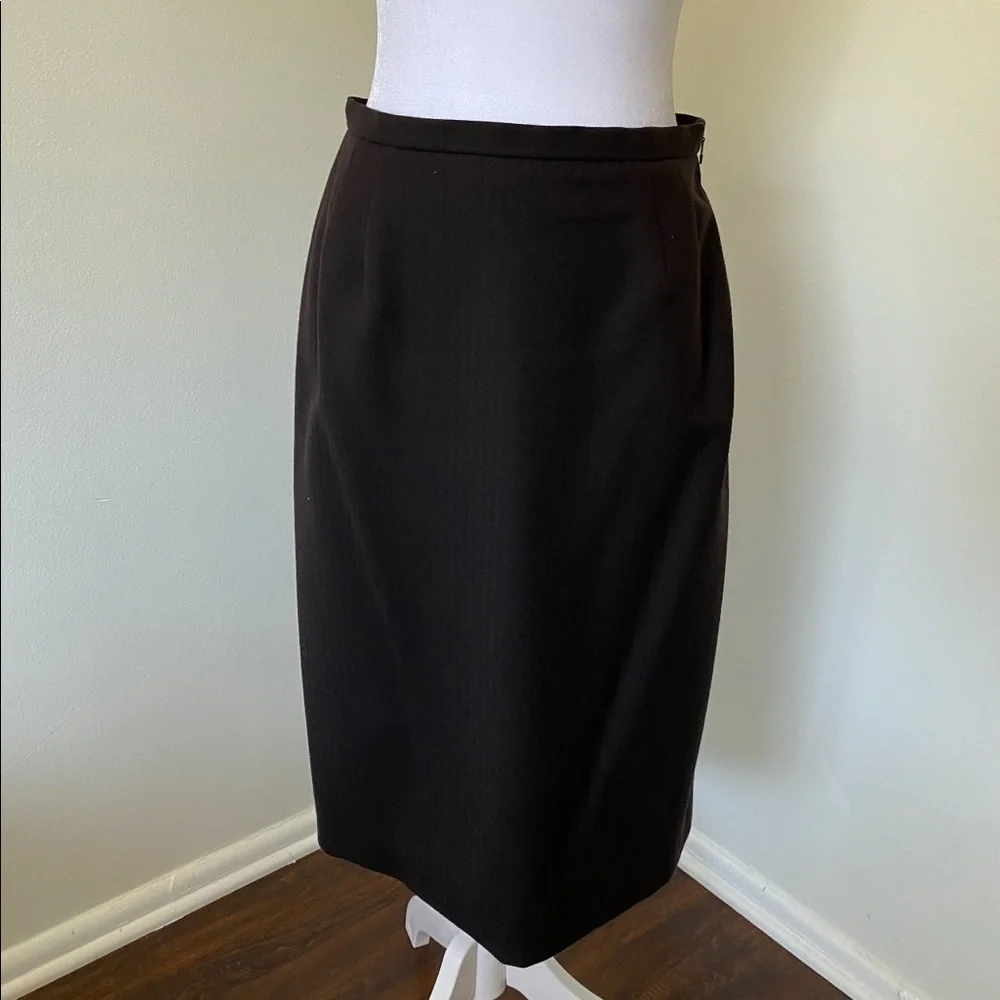 Vintage Prada! Purchased at Prada in Milan. Excellent condition. - Picture 6 of 6